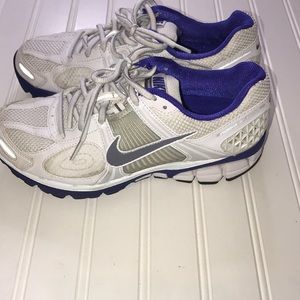 Nike Vomero Running Shoes